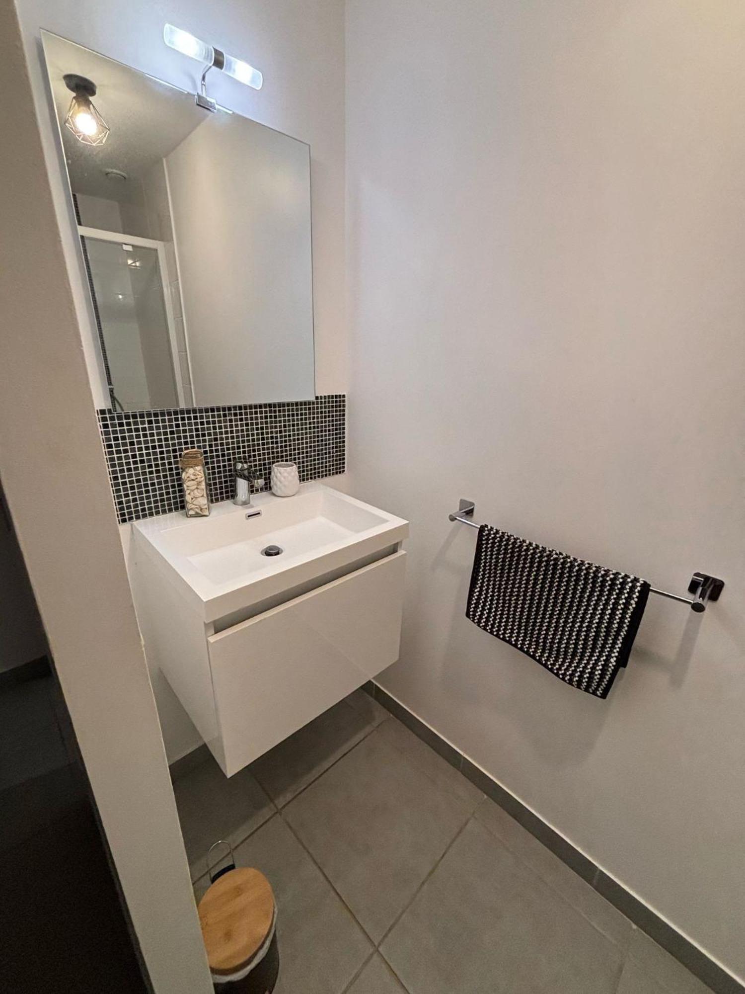 Appartement En Aveyron Aubin  Εξωτερικό φωτογραφία
